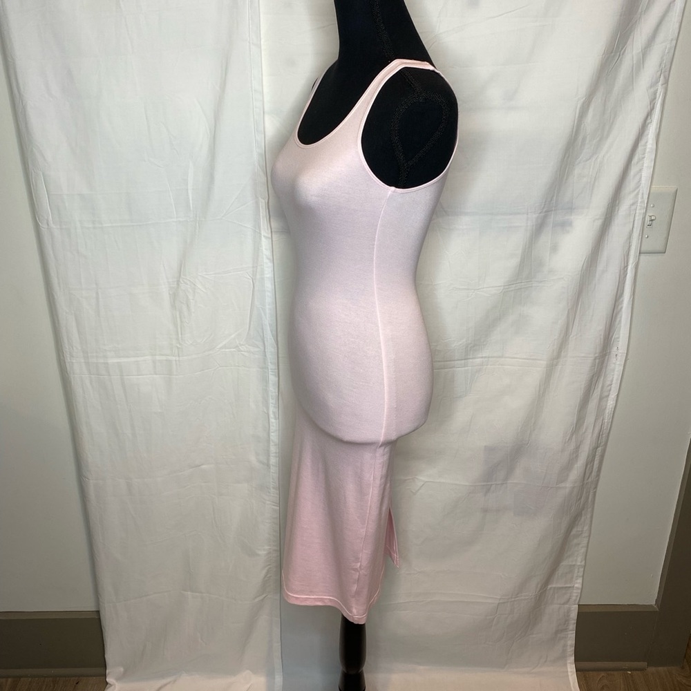 Little Pink Dress - Picture 4 of 6